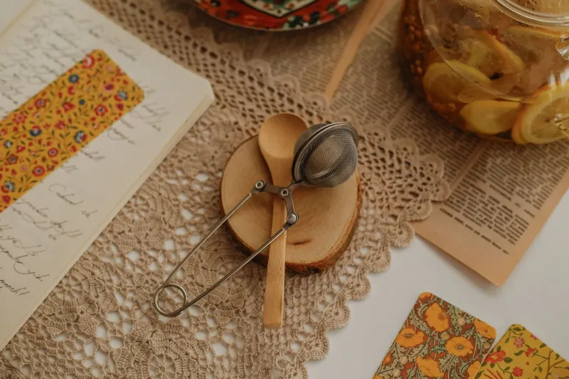 Before Pinterest Existed, Your Mother's Recipe Box Held the Entire Internet