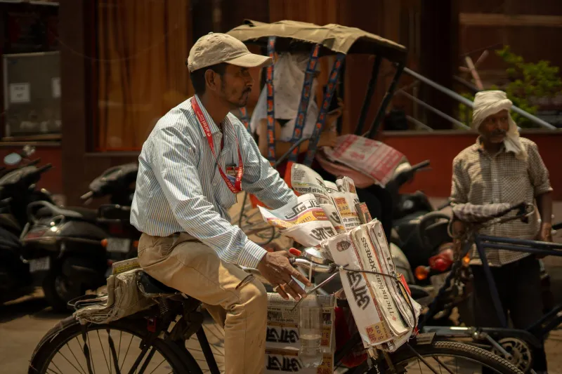 Forty Papers Before Sunrise: The Vanishing World of America's Paperboy